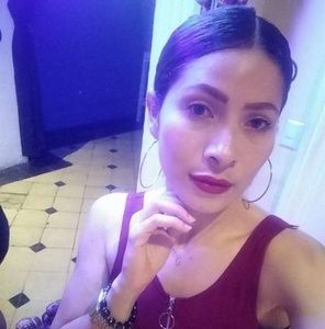 Meet your Posher, Fatima